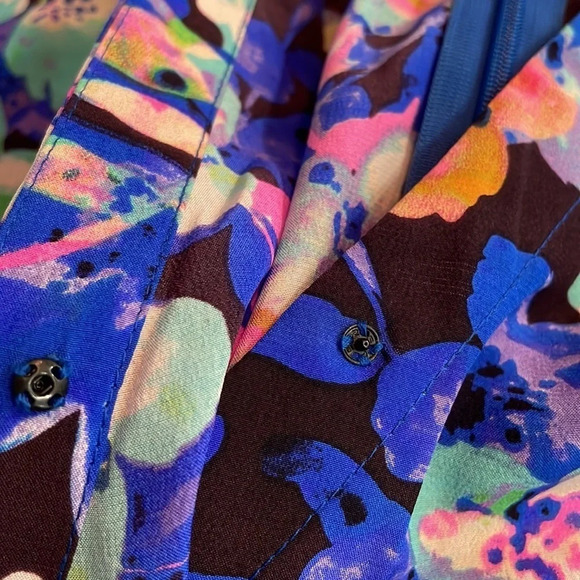 Yumi Kim Liz Tie Waist 100% Silk Floral Romper - Picture 8 of 11